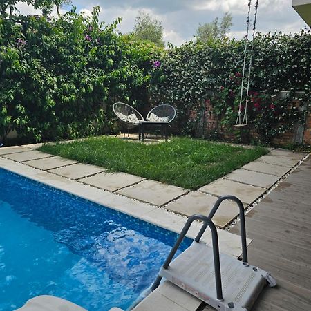 Stylish Two Bedroom House With Private Pool Tirana Exterior photo
